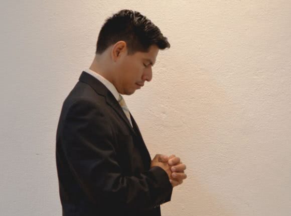 pastor-gonzales-580x432-1 pastor-gonzales-580x432-1